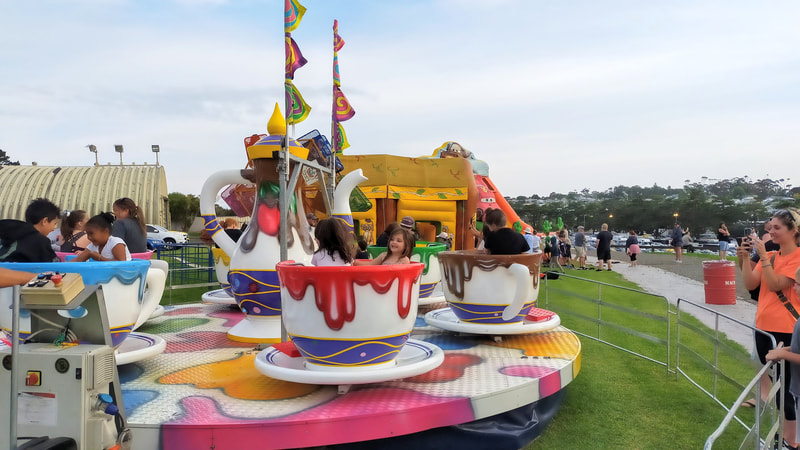 Tea cups amusement ride at western springs speedway auckland