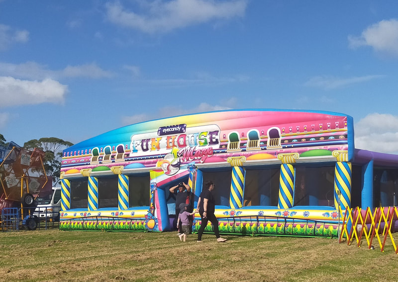 Fun house inflatable maze at devonport Auckland